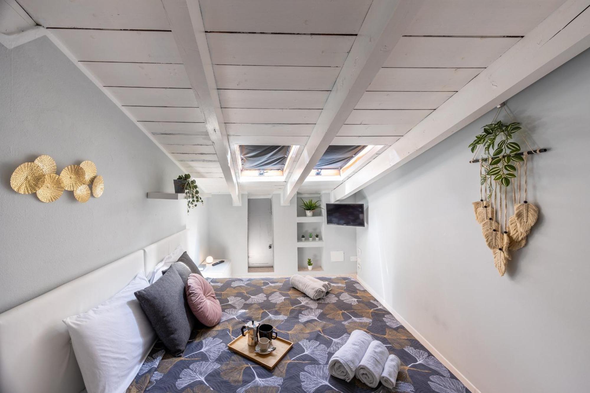 شقة Free Parking Tiny House Wifi Netflix 15 Minuti Dal Duomo ميلان المظهر الخارجي الصورة